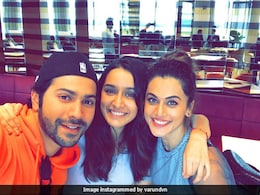 <i>Judwaa 2</i>: Varun Dhawan Says This Actress Is 'Lucky' For Him <i>Judwaa 2</i>: Varun Dhawan Says This Actress Is 'Lucky' For Him