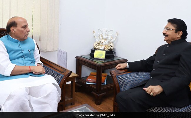 Tamil Nadu Governor Meets Rajnath Singh Amid Political Crisis