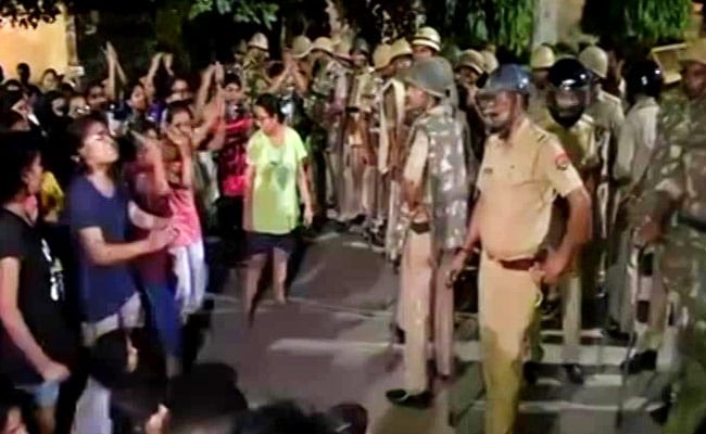 violence at bhu