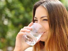 गर्म पानी पीने के हैं कई फायदे, क्‍या आपको है पता?