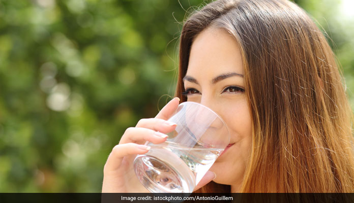 Drink Water Before Your Meals To Lose Weight: Here's How It Works!