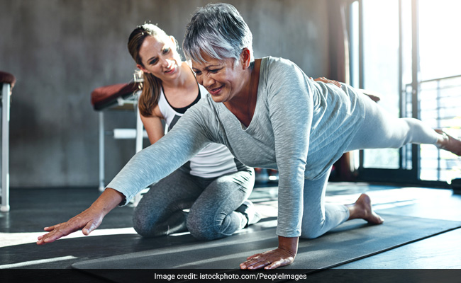 World Physical Therapy Day 2022: इन 5 योग आसनों से सुधारें अपना पोश्चर, शरीर के दर्द से मिलेगी निजात