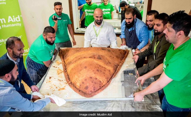 Watch: How The World's Largest Samosa Was Made