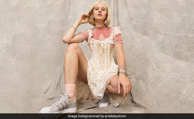 Model Appeared In Ad With Unshaved Legs. But Trolls Had A Huge Problem