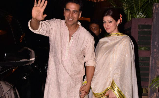 Pics: Akshay Kumar, Twinkle Khanna Hold Hands At Diwali Party