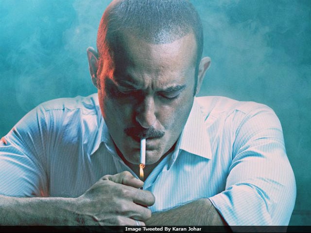 Ittefaq Posters: Twitter Loves Akshaye Khanna. Sorry, Sonakshi And Sidharth