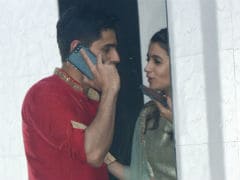 Alia Bhatt And Sidharth Malhotra Are Trending For These Pics From Sanjay Kapoor's Party
