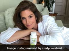 This Indian Fruit Keeps Cindy Crawford's Doctor Away. It's Not The Apple