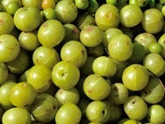 Nutritionist Elaborates On The Many Reasons To Include Amla In Your Diet