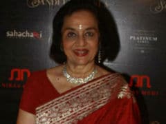 Why Asha Parekh Never Gets To Celebrate Her Birthday With A Glass Of Wine