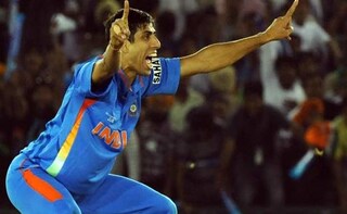 Ashish Nehra's Retirement: A Quick Sneek Peek Into the Fast Bowler's Fitness and Diet Secrets
