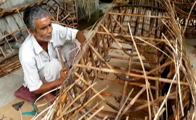 GST Is Damaging Assam's Ailing Handicrafts Industry, Say Artisans