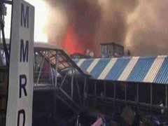Big Fire Reached Mumbai's Bandra Station, Pedestrian Bridge Was In Flames