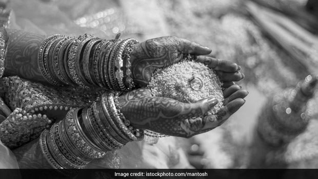 Bengali Wedding Ritual: The Final Send Off Feast for the Bride and Groom