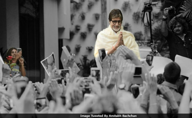 Happy Birthday, Amitabh Bachchan: 5 Best Sunday Pics, With Shweta And Aaradhya