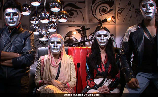 <i>Bigg Boss 11</i>, October 9: <i>Padosis</i> To Be Introduced Tonight. Housemates, Ready?