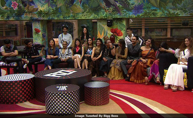 <i>Bigg Boss 11</i>, October 15: Sapna Choudhary, Jyoti Kumari Or Sshivani Durga, Who Will Get Eliminated?