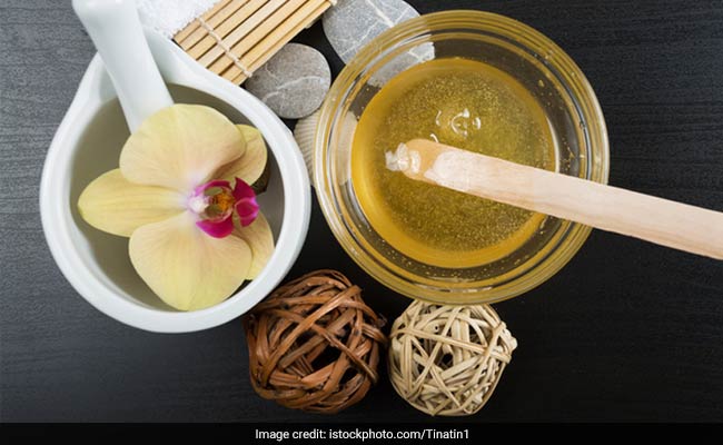 घर पर कर रही हैं बिकिनी वैक्स, तो इन बातों का रखें ख्याल, नहीं होगी कोई भी परेशानी