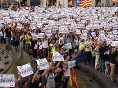 Anger, Pessimism In Barcelona As Catalan Leaders Jailed