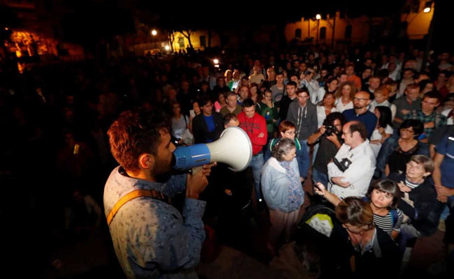 Defying Spanish Authorities, Catalans Gather For Banned Independence Vote