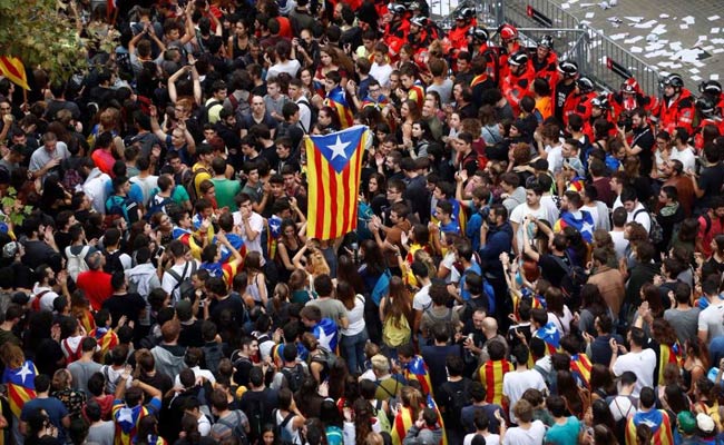 Catalonia Moves To Declare Independence From Spain On Monday
