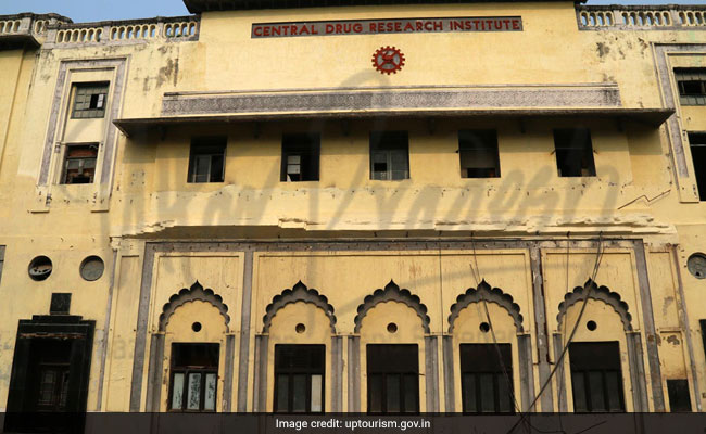 Restorers Find Underground Floor In Lucknow's 'Umbrella Palace'