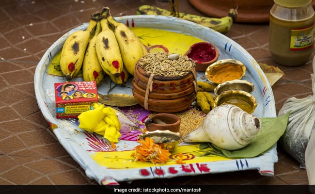 Chhath Puja 2019: छठी मय्या को प्रसन्न करने के लिए छठ पूजा की थाल में रखें ये 6 चीजें