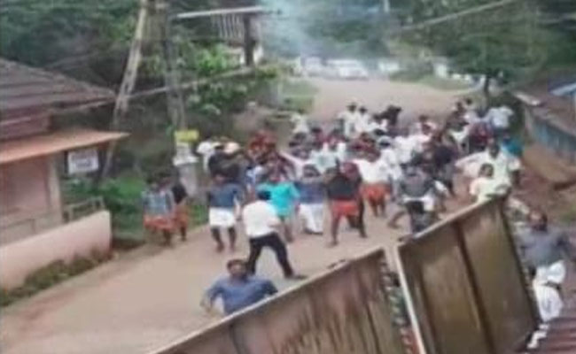 Five CPM Workers, 4 Policemen Injured In Bomb Attack In Kerala's Kannur