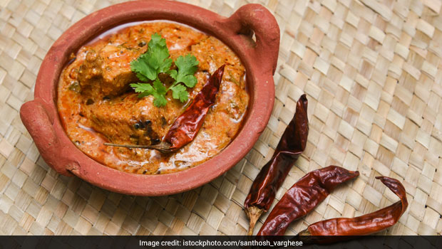 83-Year Old Meenakshi Meyappan Serves Fantastic Chettinad Food at a Palatial Home