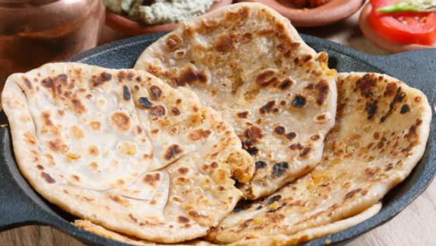 Quick Breakfast: How To Make Aloo Poha Paratha In Just 15 Mins