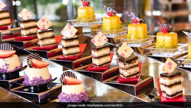 6 Clever Tips to Save Money on Your Wedding Food - NDTV Food