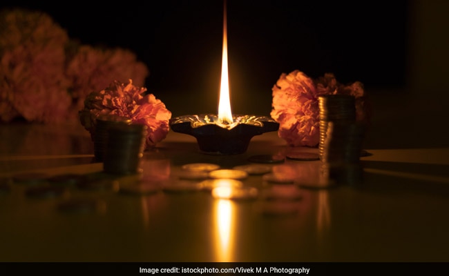 Diwali 2020: Important Tips to Nourish and Enjoy this Festive Season Without Regrets