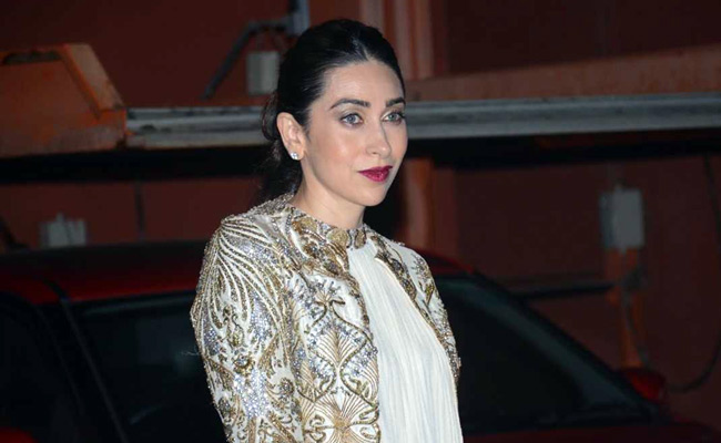 Dhanteras: Add Gold To Your Makeup In 4 Simple Ways!