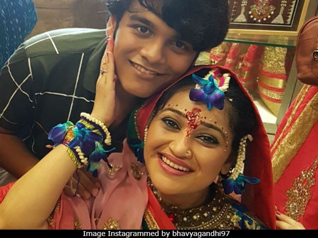 Welcome To Taarak Mehta Ka Ooltah Chashmah Actress Disha Vakani's Baby Shower