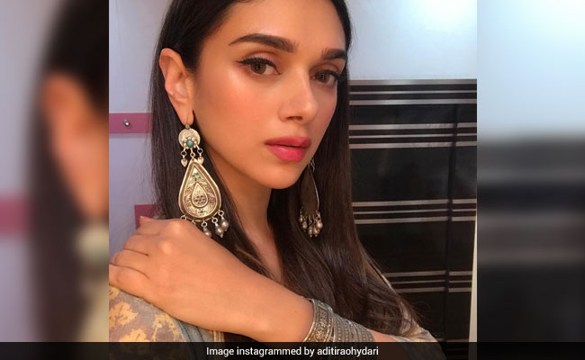 5 Makeup Tips That'll Take You From Office To Diwali Party!