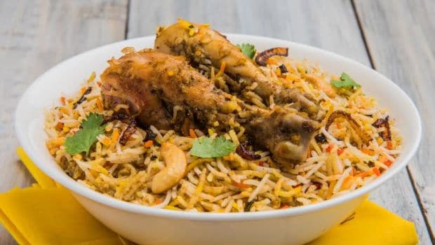 दम मुर्ग की कच्ची बिरयानी रेसिपी: Dum murgh ki kachi biryani Recipe in