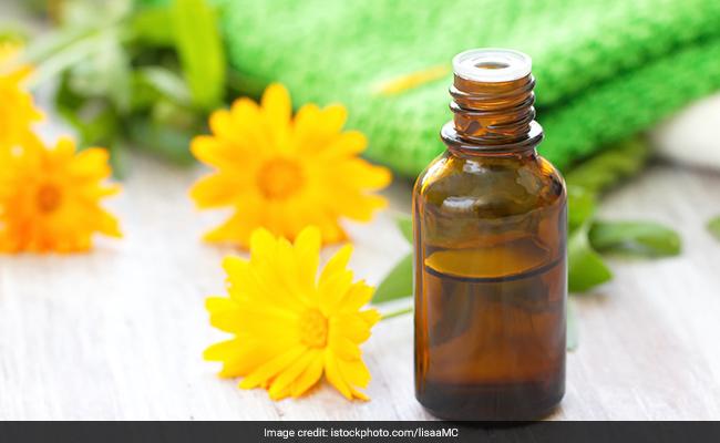 6 Essential Oils For Every Beauty Problem