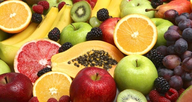 Should You Have Fruits On An Empty Stomach?