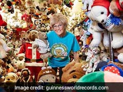 US Woman Sets World Record For Largest Teddy Bear Collection
