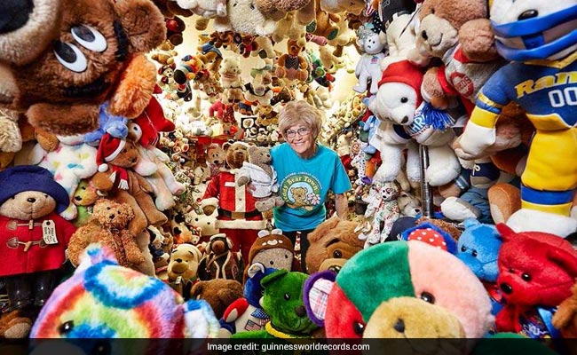 US Woman Sets World Record For Largest Teddy Bear Collection