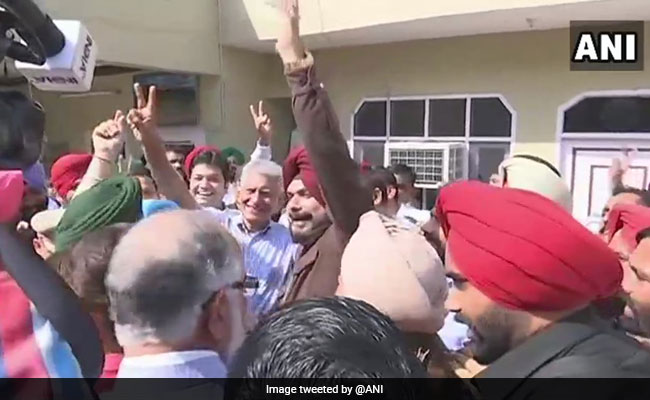 In Punjab Prestige Battle, Congress Wrests Gurdaspur From BJP
