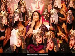 Video: विद्या बालन की 'तुम्हारी सुलु' का 'Hawa Hawai 2.0' रिलीज Video: विद्या बालन की 'तुम्हारी सुलु' का 'Hawa Hawai 2.0' रिलीज