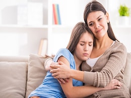 Talking To Your Child About Menstruation: Parents Here Are Some Tips Talking To Your Child About Menstruation: Parents Here Are Some Tips