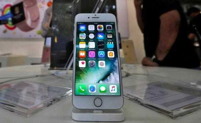 PM Modi's 'Make In India' Isn't Working For Smartphones. This Is Why