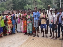 झारखंड में गरीबों को 'फर्जी' बताकर राशन कार्ड रद्द कर रही है सरकार... झारखंड में गरीबों को 'फर्जी' बताकर राशन कार्ड रद्द कर रही है सरकार...