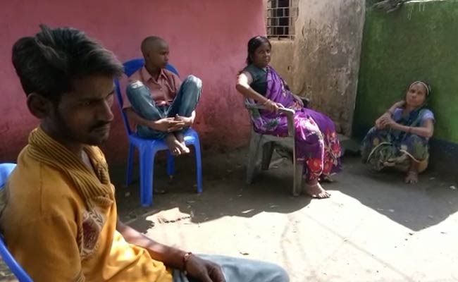Jharkhand Man's Family Says He Died Of Hunger, Had Aadhaar But Got No Ration