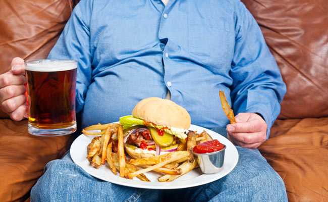 Feeling Depressed? It's Time To Cut Out The Unhealthy Junk Food From Your Diet