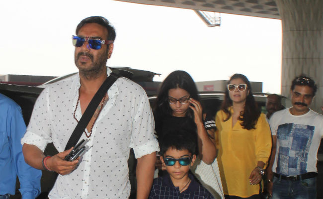 Kajol, Ajay Devgn And Kids Off For A Family Vacation. See Pics