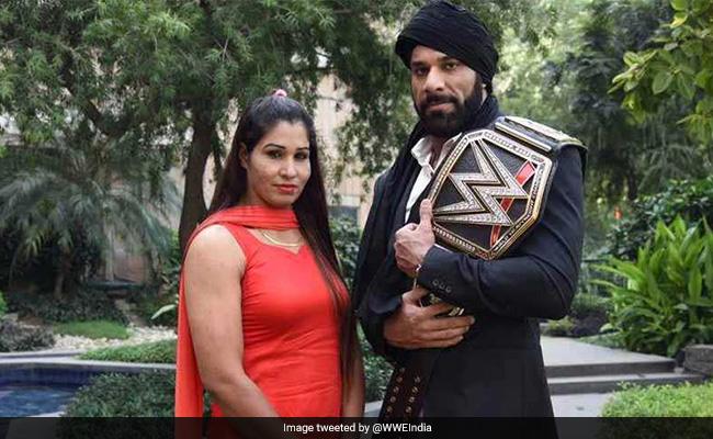 WWE में जगह पाने वाली पहली भारतीय महिला रेसलर बनीं कविता देवी WWE में जगह पाने वाली पहली भारतीय महिला रेसलर बनीं कविता देवी