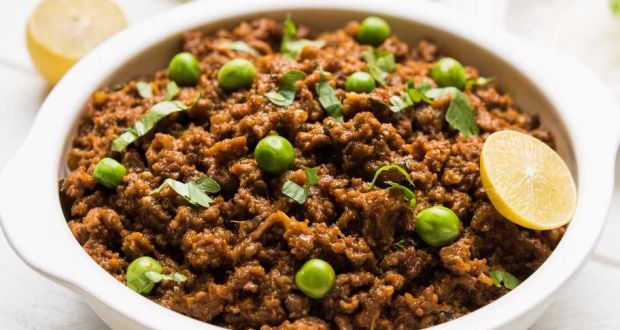 Best Places in Mumbai for a Delicious Breakfast. This list is All Kinds of YUMMY!